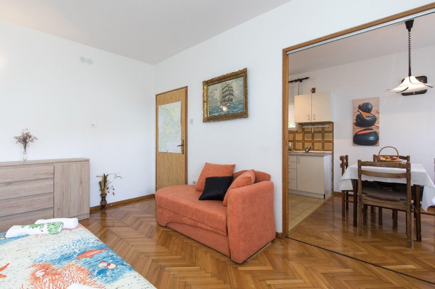 Apartments Kate - 100 M From Beach Малинска Екстериор снимка